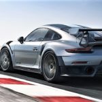 – La-nouvelle-Porsche-911-serait-la-plus-puissante-de-tous-les-temps-700-ch-propulsion-châssis-de-course-et-roues-arrière-directrice